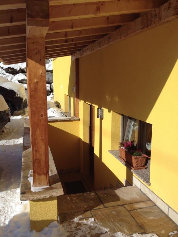 Haus Aperies Apartment Pettneu am Arlberg Luaran gambar