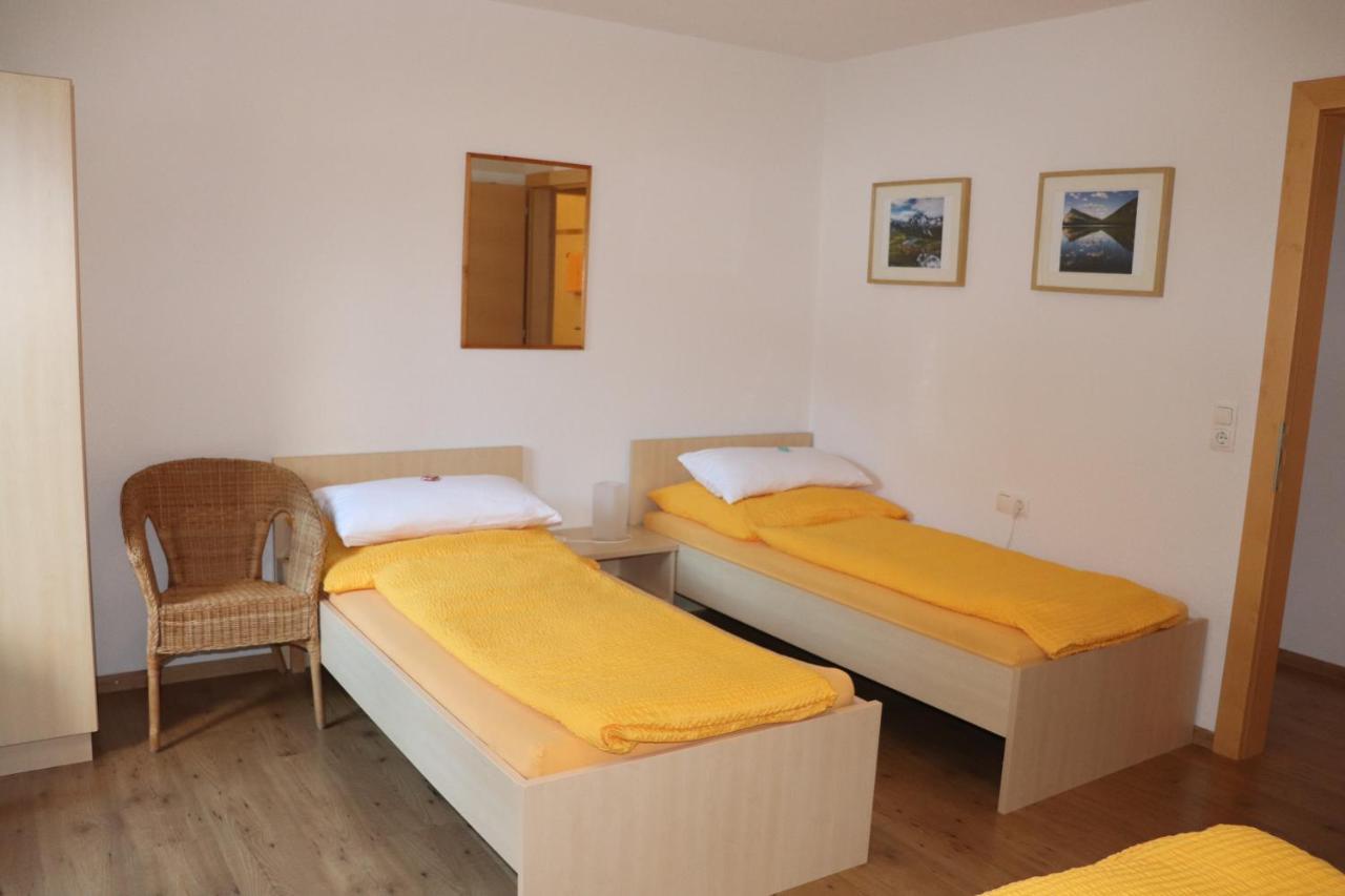 Haus Aperies Apartment Pettneu am Arlberg Luaran gambar